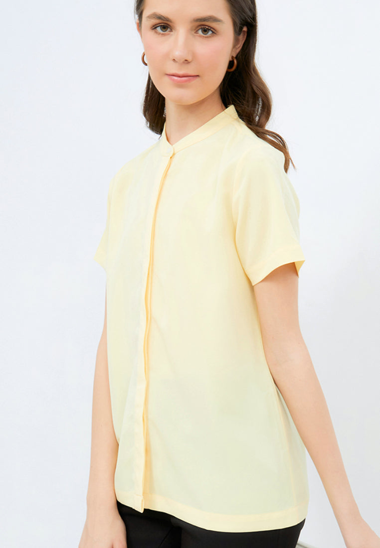 Short Sleeve Mandarin Collar Blouse