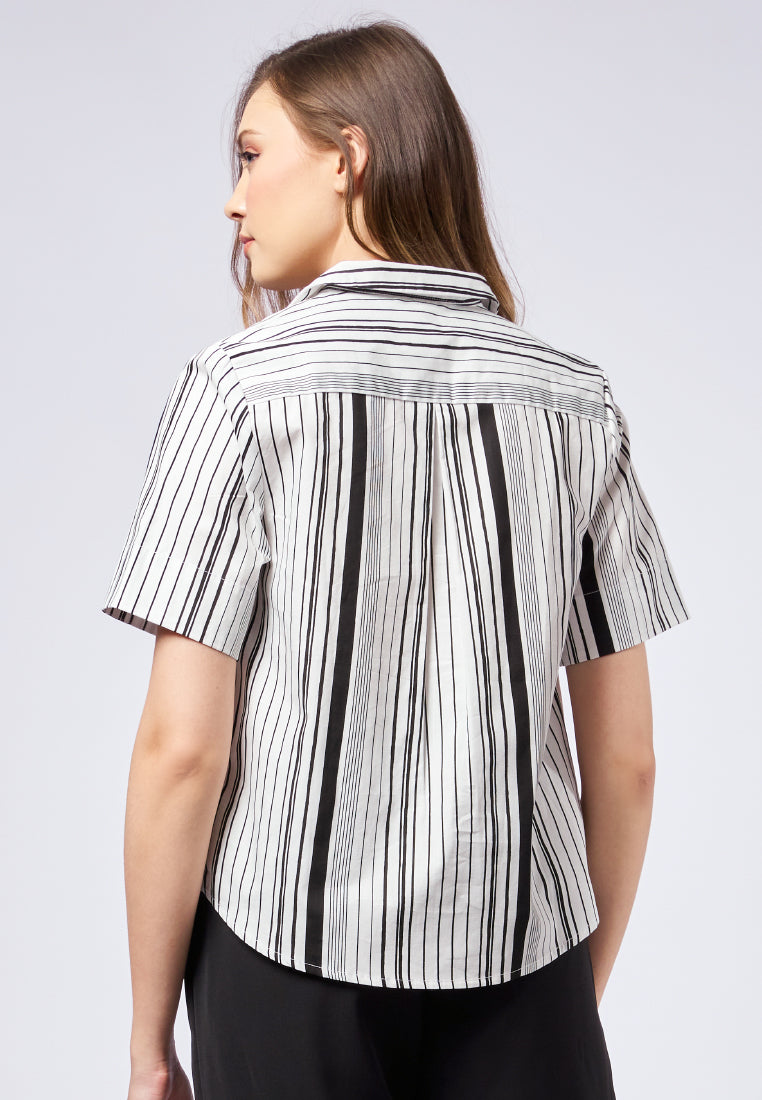 Printed Notch Collar Blouse