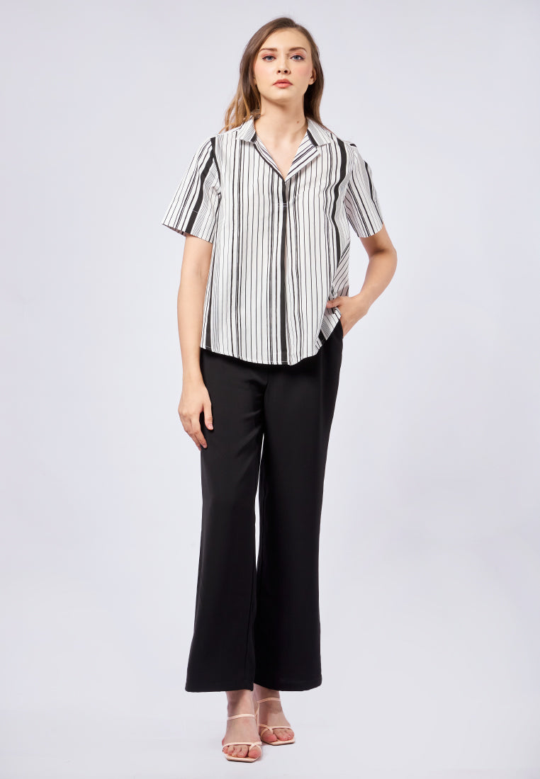 Printed Notch Collar Blouse