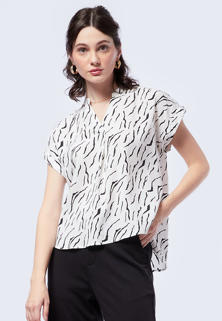V-Neck Printed Short Sleeve Blouse