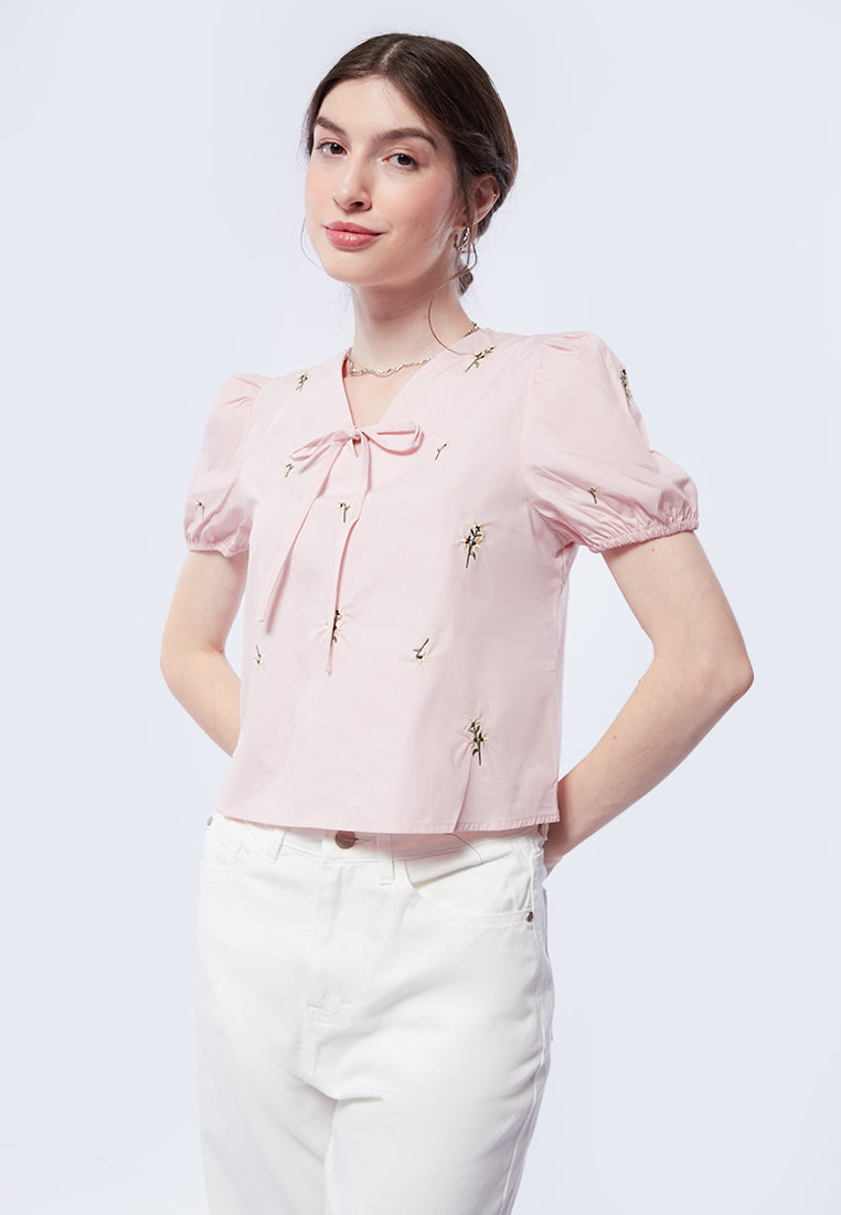 Embroidered Puff Sleeve Blouse