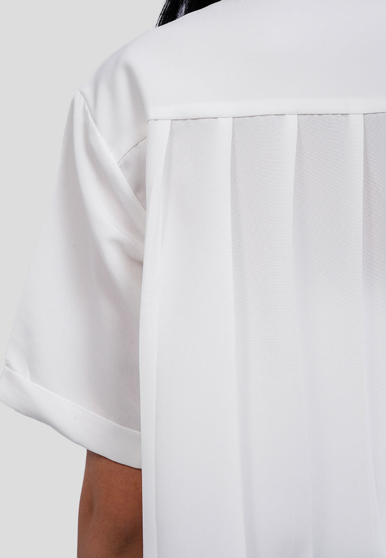 Back Pleats Short Sleeve Crop Shirt