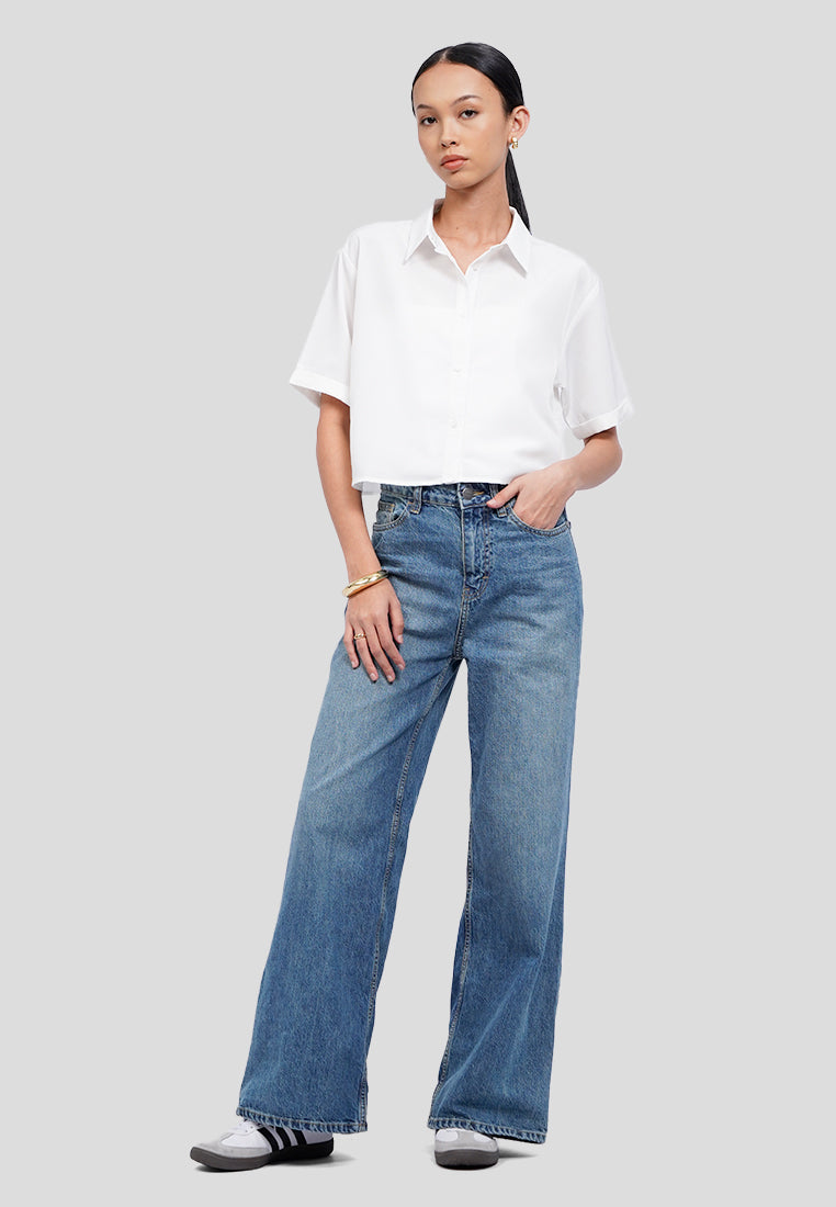Back Pleats Short Sleeve Crop Shirt