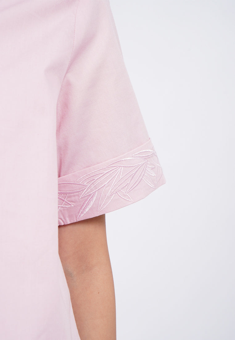Short Sleeve Embroidered Blouse