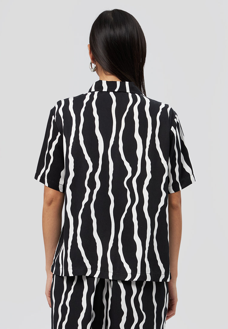 Short Sleeve Printed Blouse