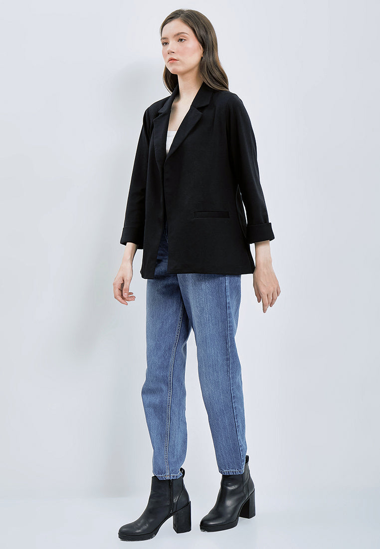 Straight Cut Long Sleeve Blazer