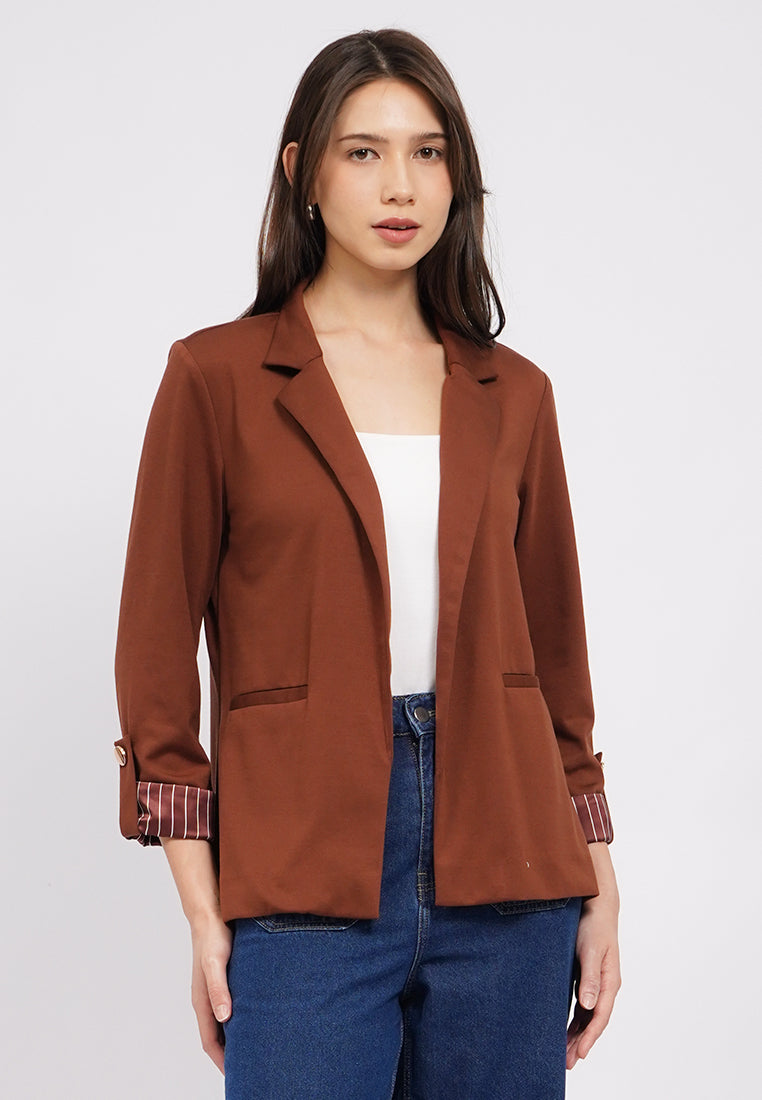 Straight Cut Long Sleeve Blazer