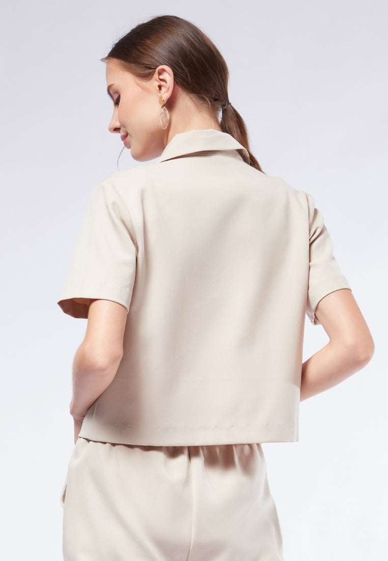V-Neck Short Sleeve Blazer