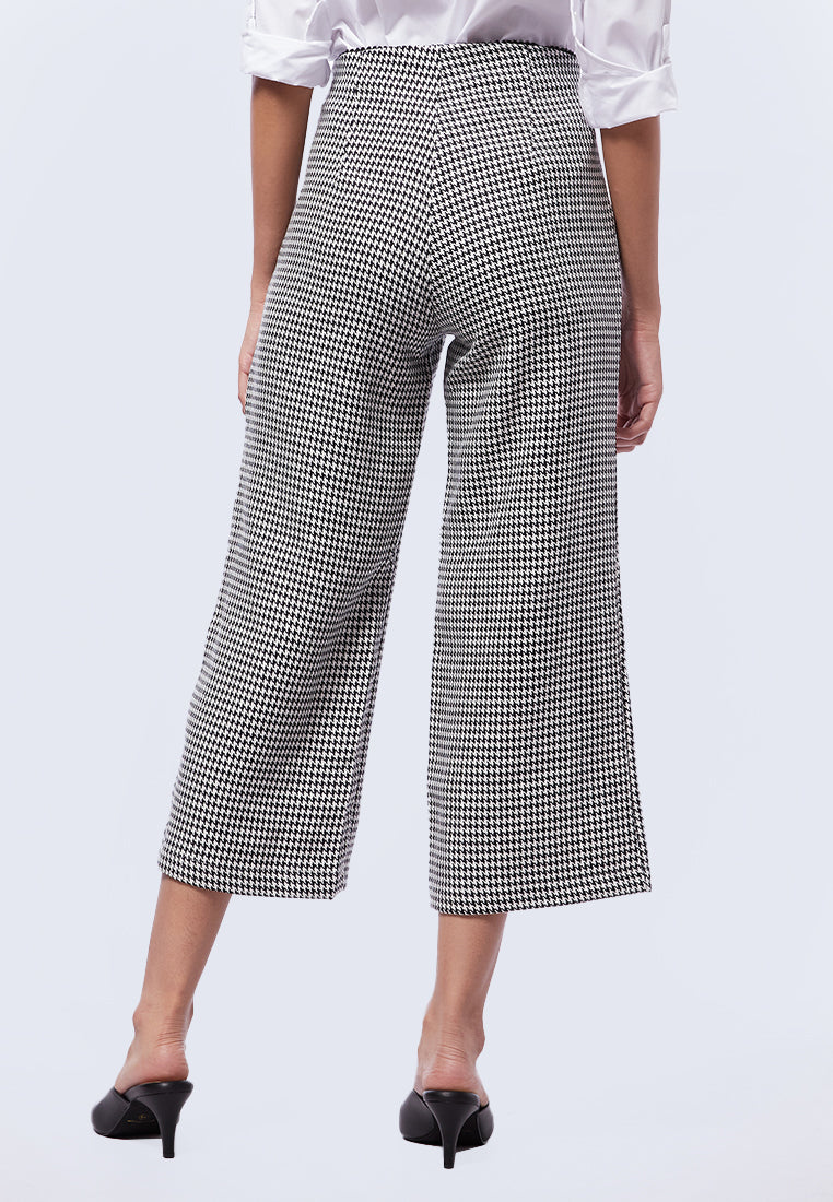 Houndstooth Tweed Cullotte Pants