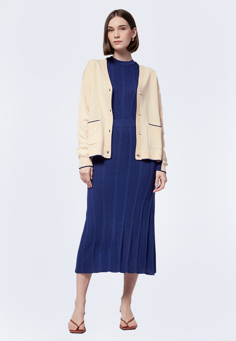 Knit Cardigan with Contrast Lining