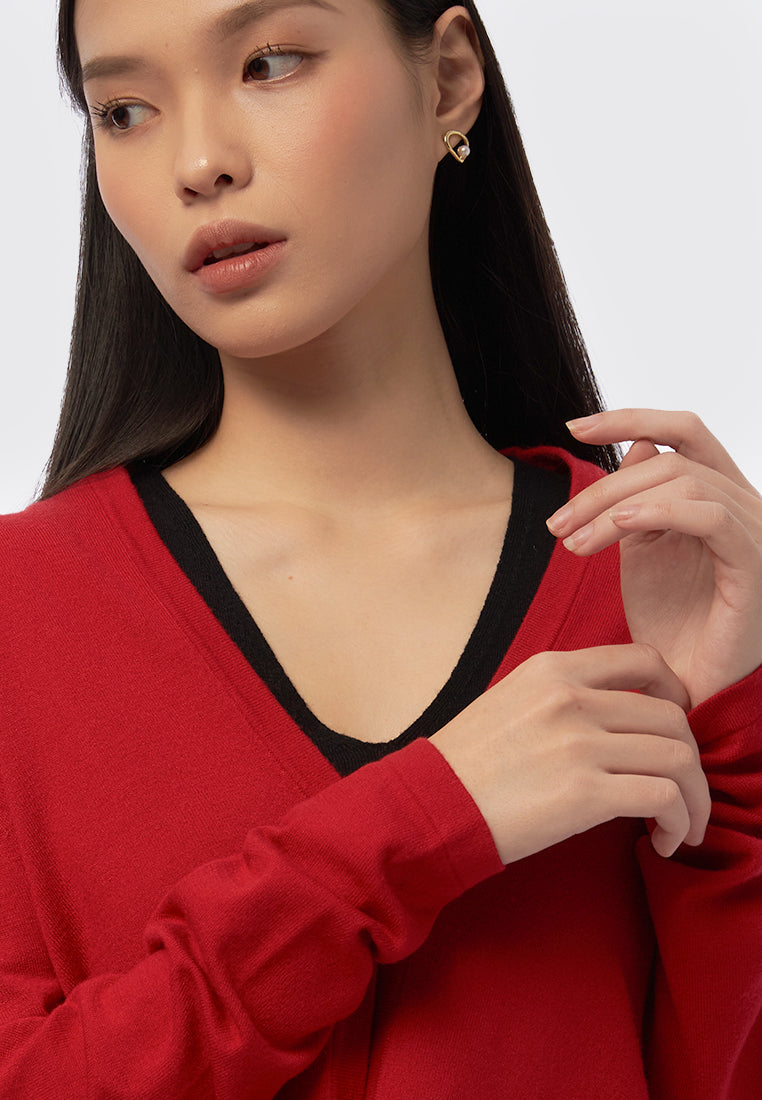 Cardigan with Front Hook Details