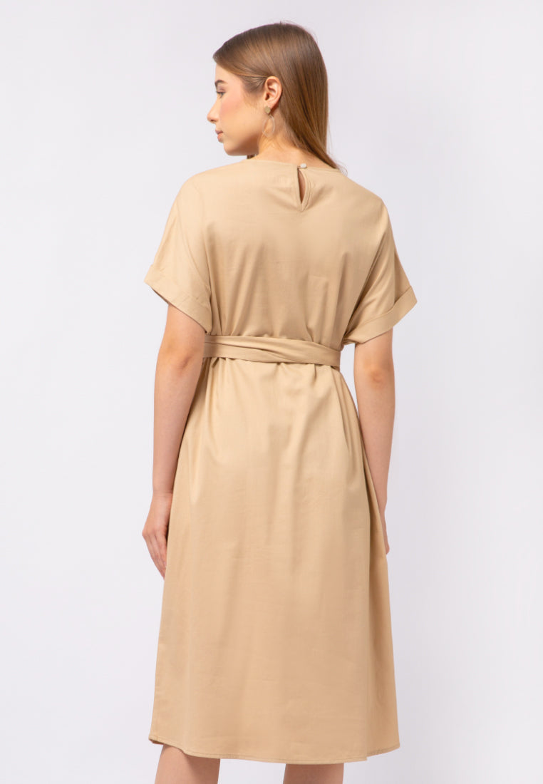 Short Dress with Belt Details
