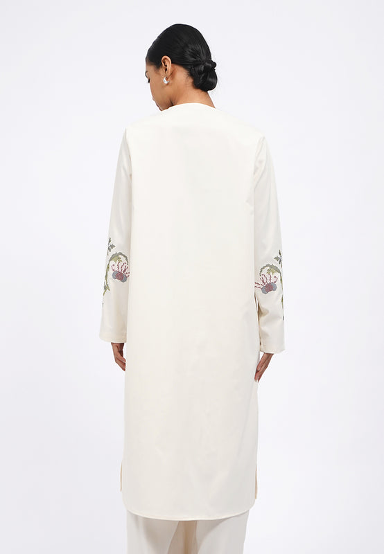 Embroidered Long Sleeve Midi Dress