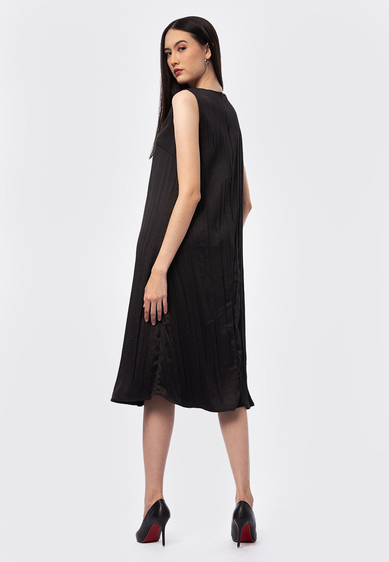 Sleeveless Satin Crinkle Dress