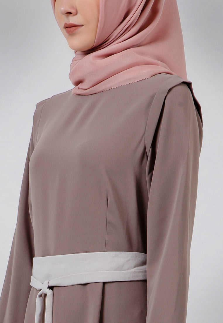The Executive x Jenahara Long Sleeves Gamis