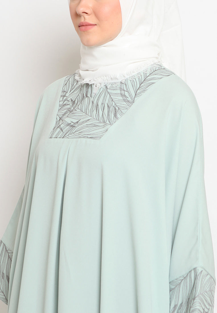 Gamis With Print Details