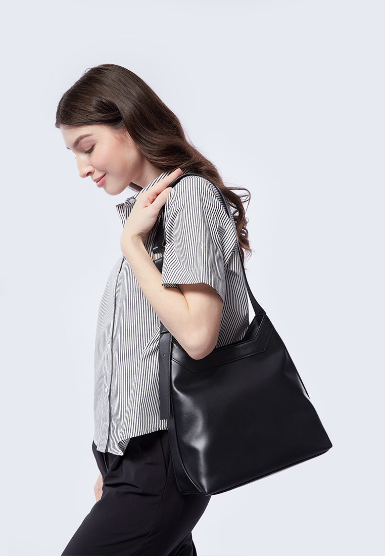 Black Tote Bag With Adjustable Strap