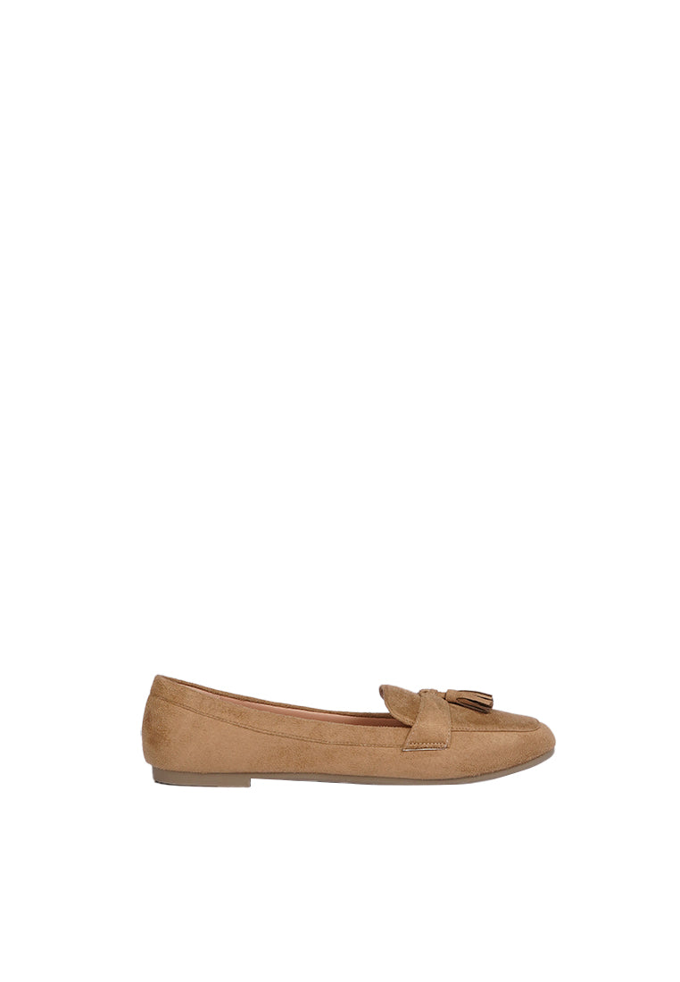Lt. Brown Flats Shoes