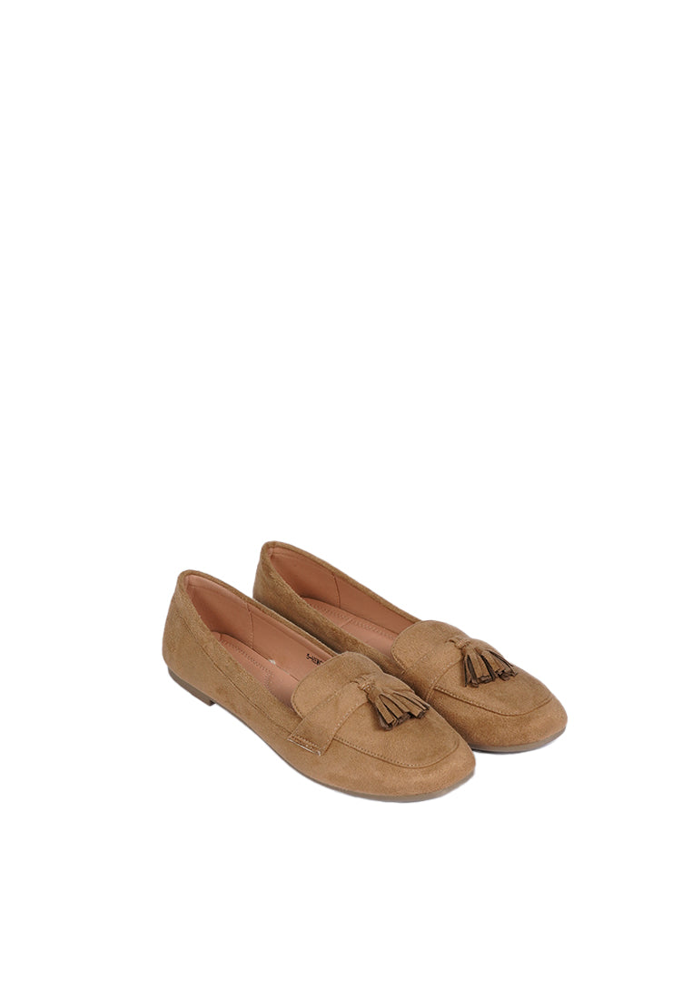 Lt. Brown Flats Shoes