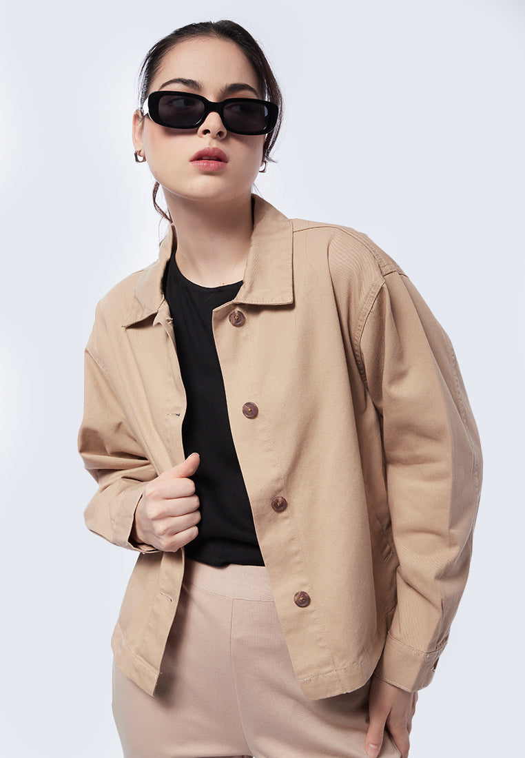 Twill Jacket with Horn Button