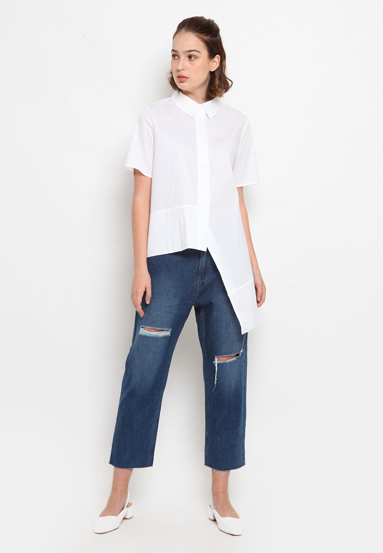 Frayed hem straight jeans