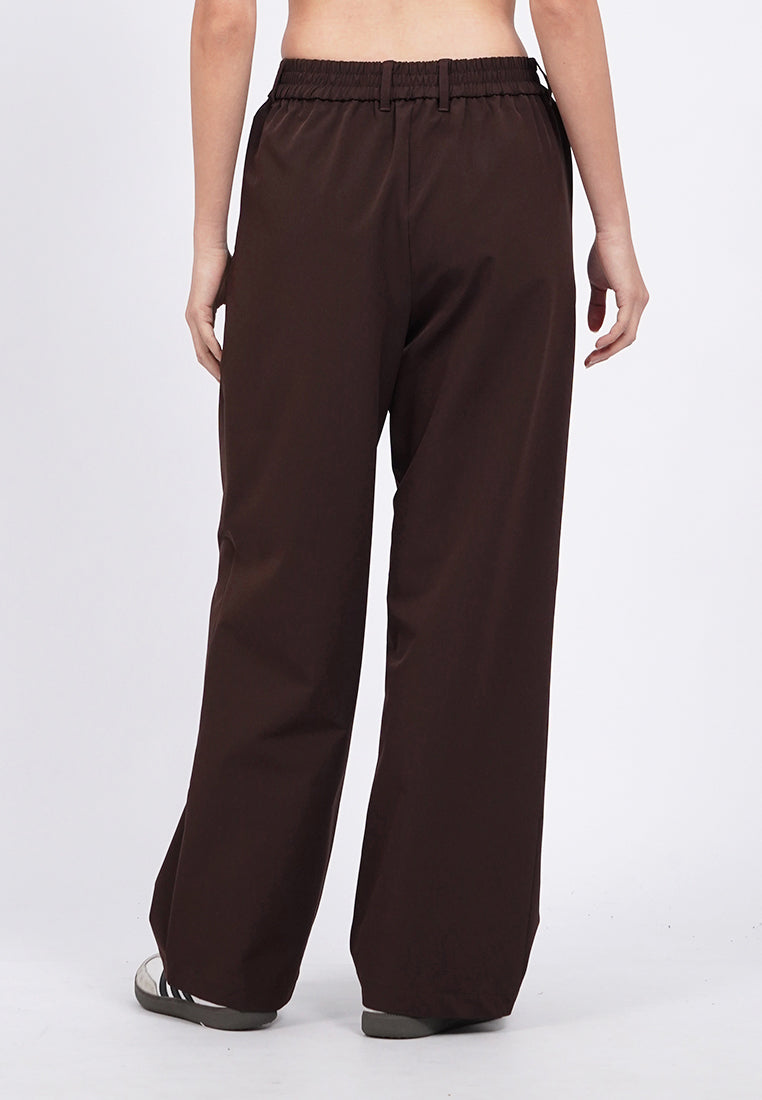 Active Long Pants with Pleat Details