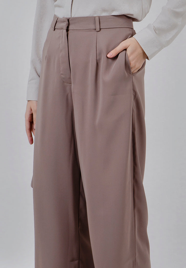 The Executive x Jenahara Long Pants