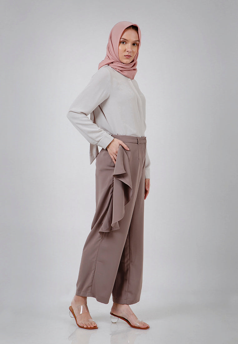 The Executive x Jenahara Long Pants