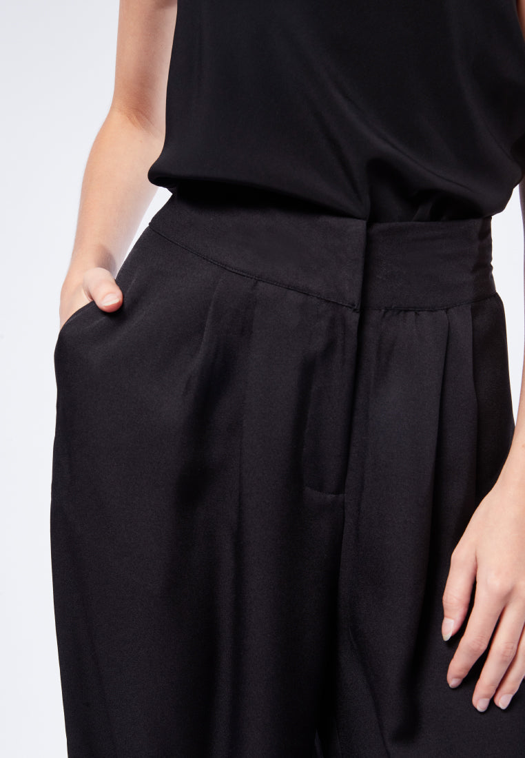 Pleated Loose Pants