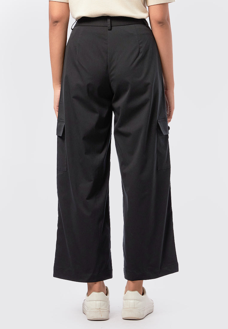Straight Leg Cargo Pants Black