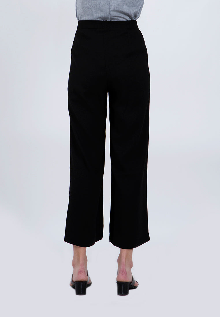 side slit trousers