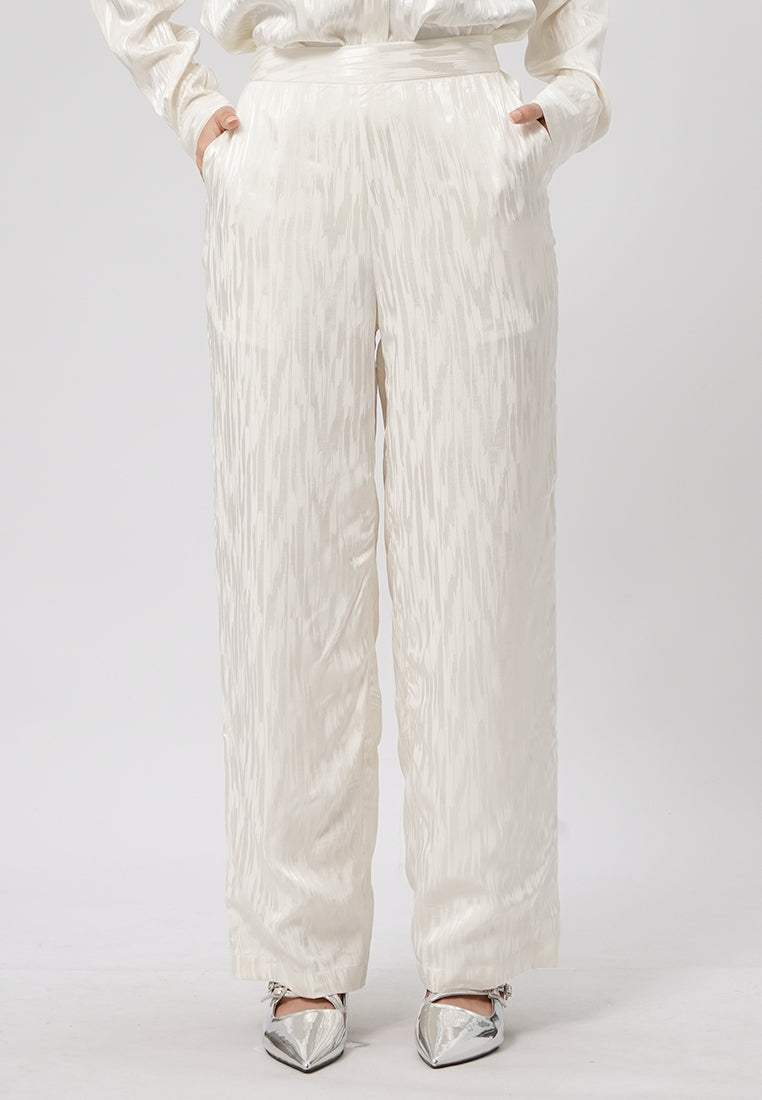 Relaxed Fit Tailored Pants