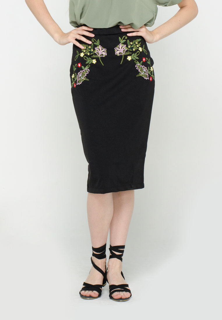 Skirt with Floral Puff Print