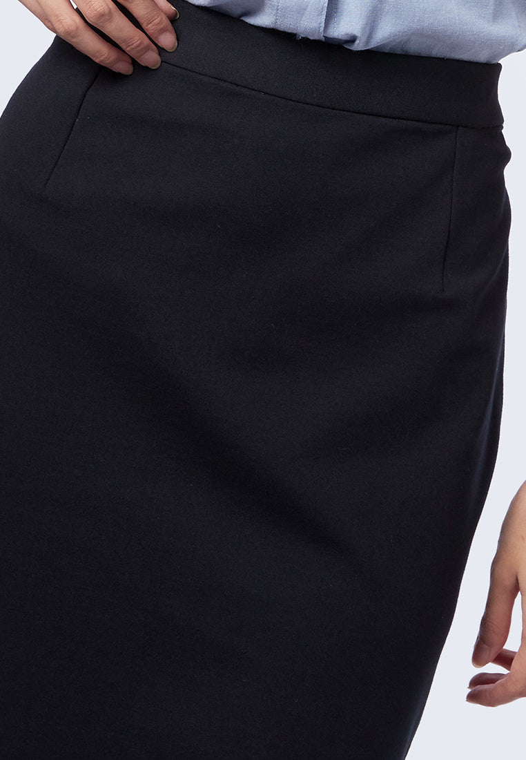 Fitted Pencil Skirt
