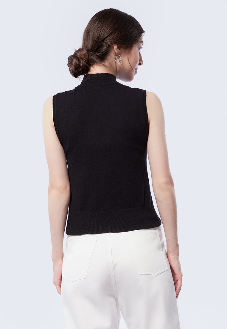 Turtle Neck Sleeveless Crop Top