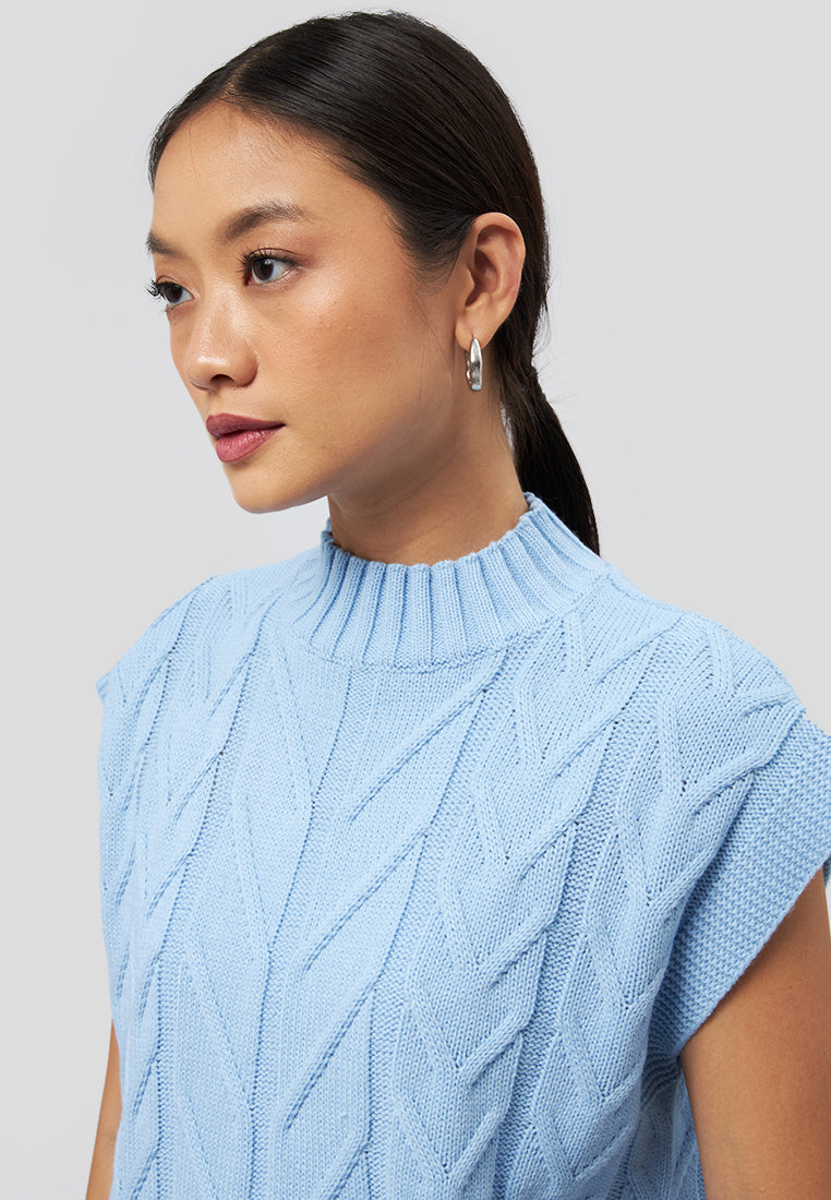 Sleeveless Cable Knit Top