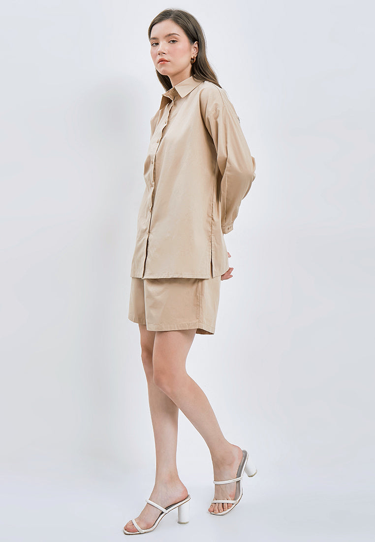 One Set Long Sleeve Blouse with Short Pants