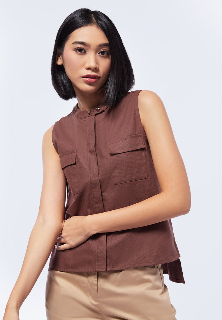 Double Pocket Sleeveless Blouse