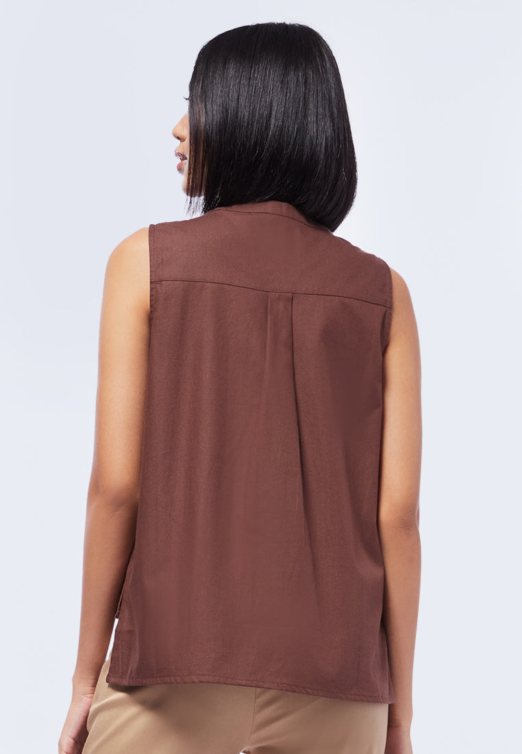 Double Pocket Sleeveless Blouse
