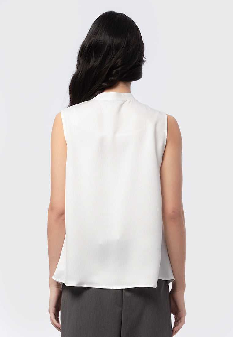 Sleeveless Blouse with Drapped Front