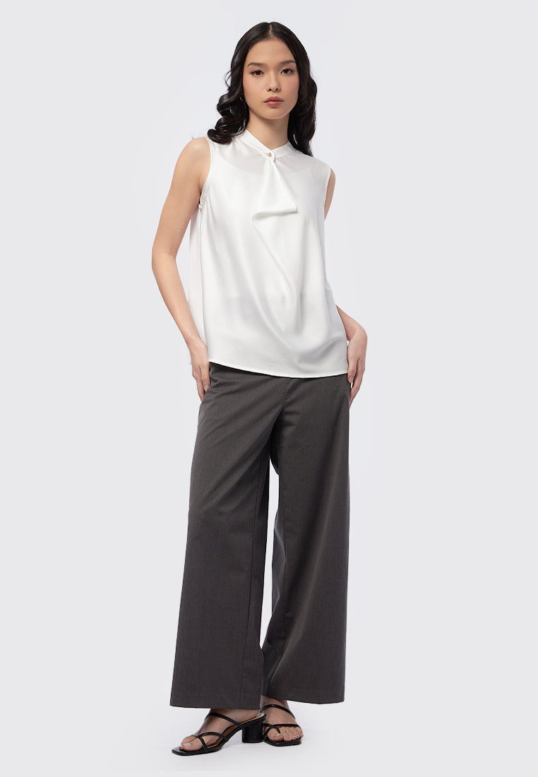 Sleeveless Blouse with Drapped Front