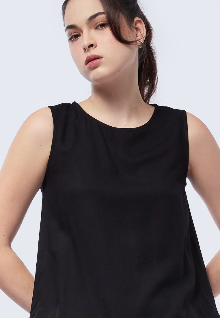 Regular Fit Sleeveless Top