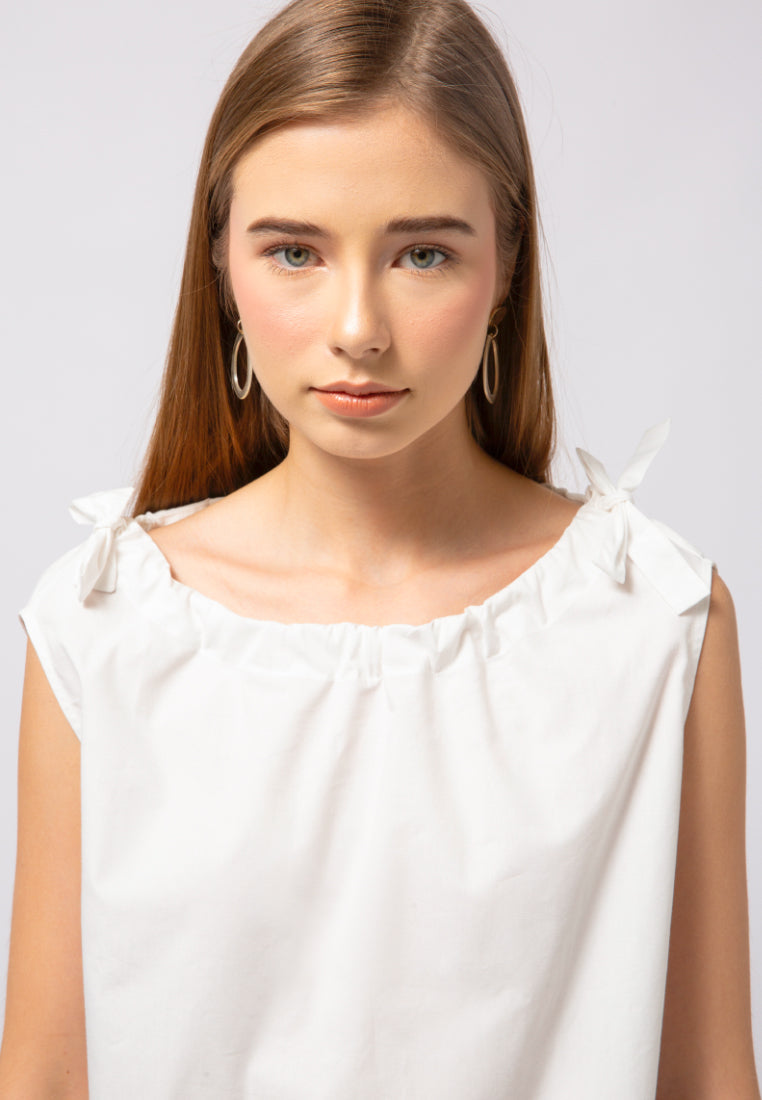 Sleeveless Top with Ribbon Details