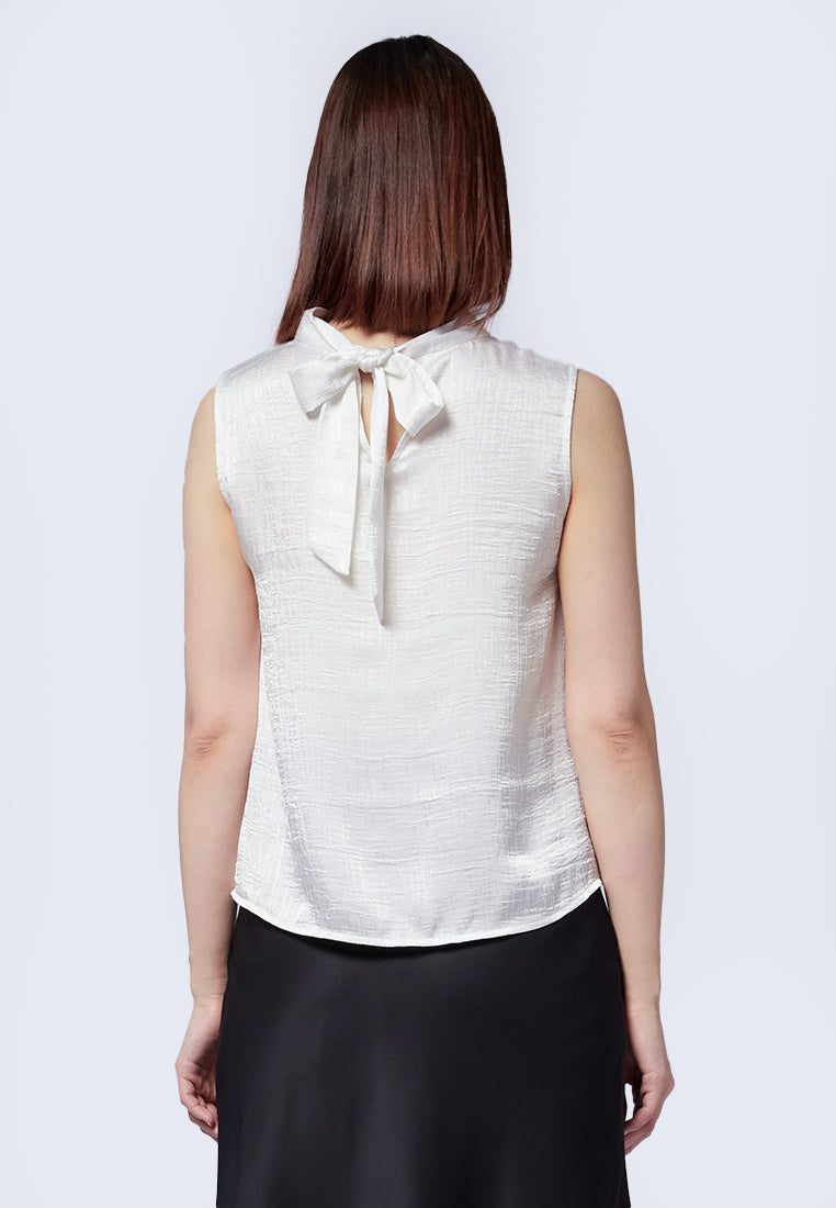Mandarin Collar Sleeveless Blouse