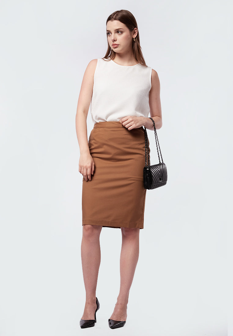 Round Neck Sleeveless Blouse