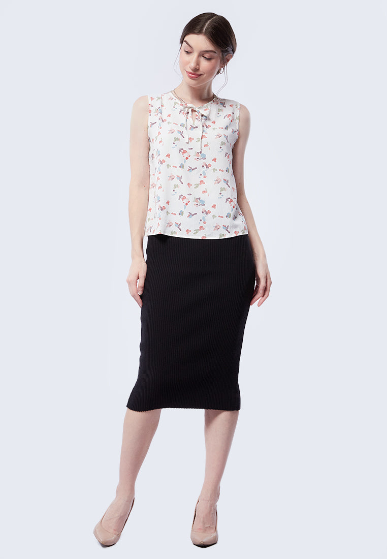 Printed Sleeveless Ribbon Blouse