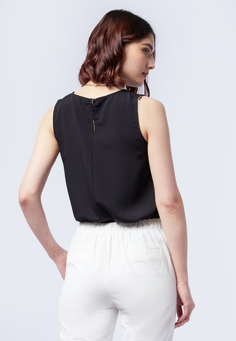 Crinkle Sleeveless Top