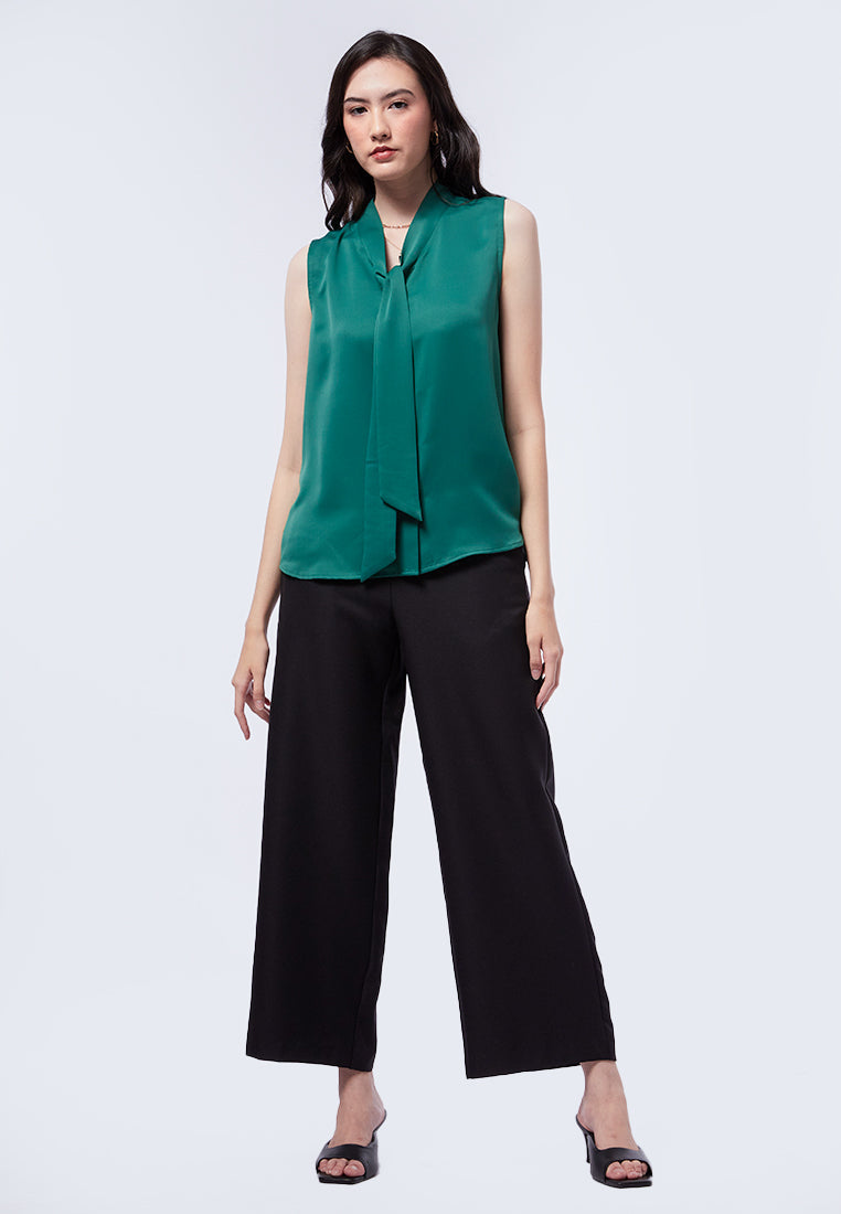 Sleeveless Bow Tie Blouse