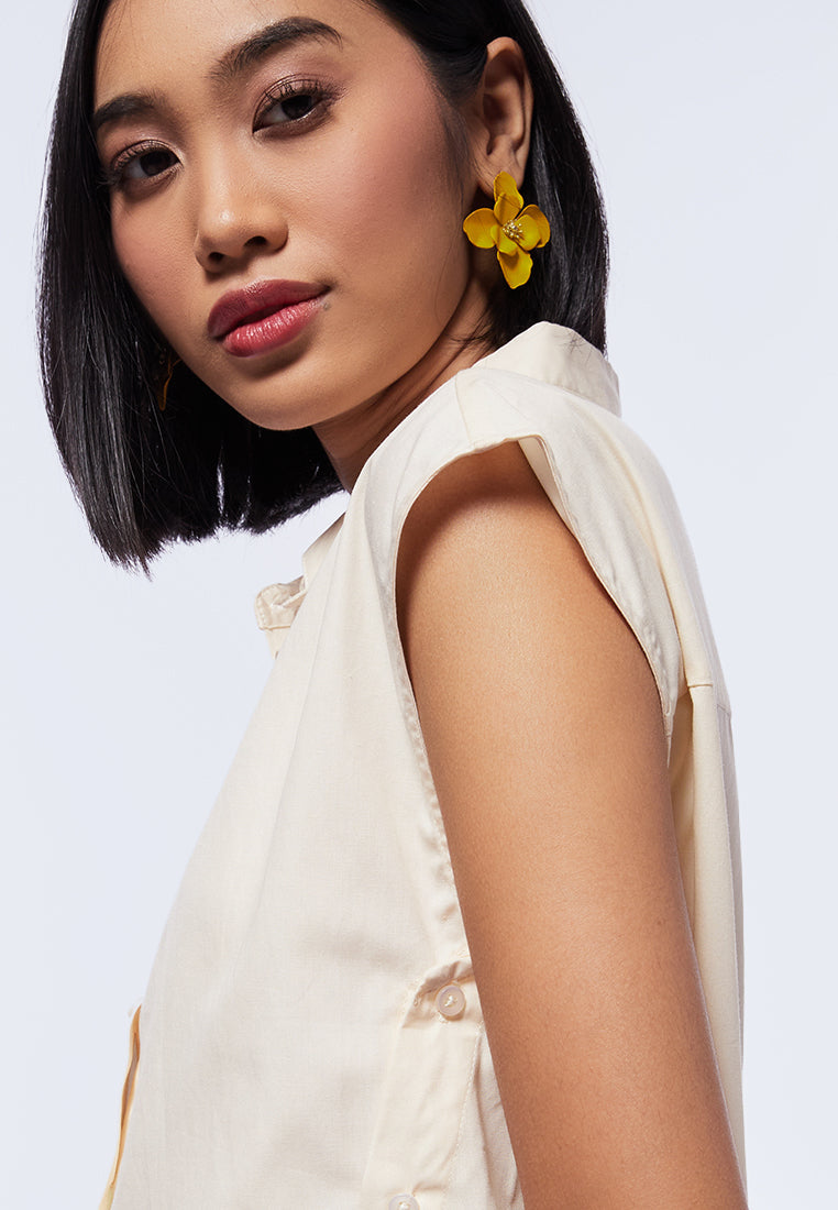 Sleeveless Blouse with High Low Hem