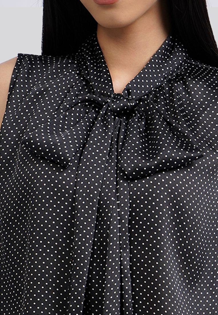 Sleeveless Tie Neck Printed Blouse